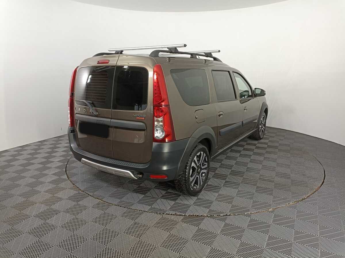 Lada (ВАЗ) Largus с пробегом — 2021 год. Фото: #4