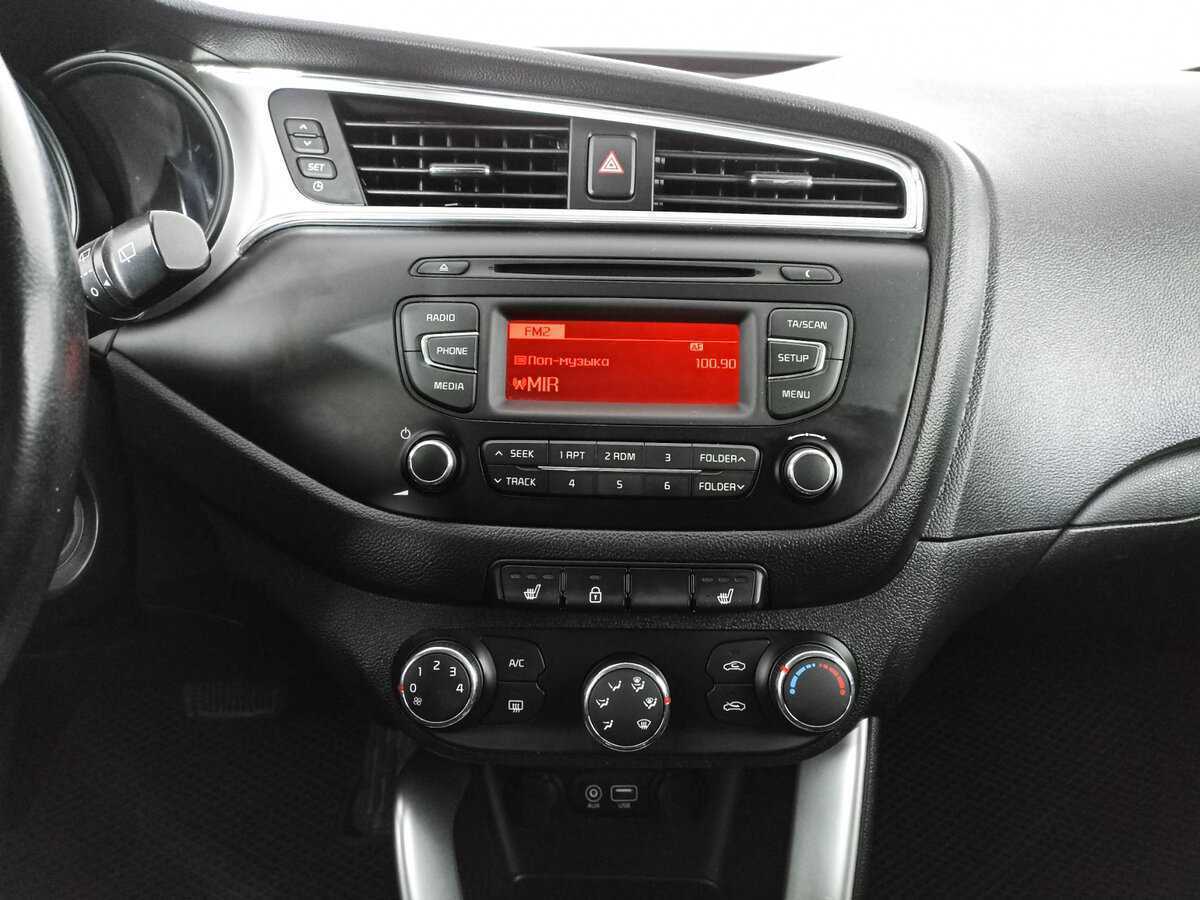 Kia Ceed с пробегом — 2017 год. Фото: #12