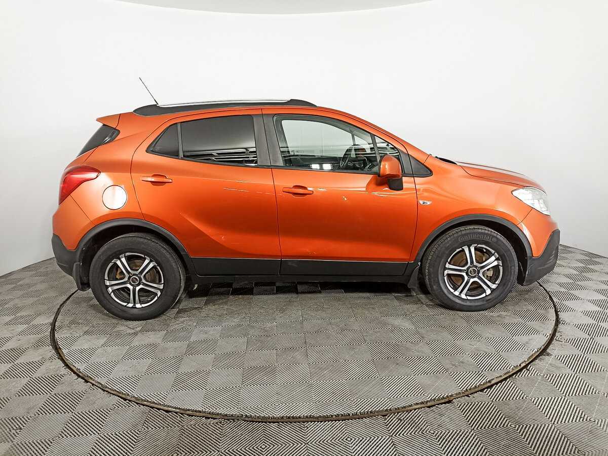 Opel Mokka с пробегом — 2014 год. Фото: #3