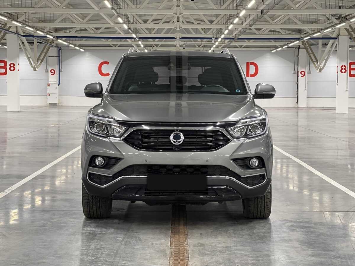 SsangYong Rexton с пробегом — 2018 год. Фото: #1
