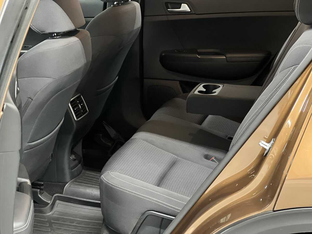 Kia Sportage с пробегом — 2016 год. Фото: #11