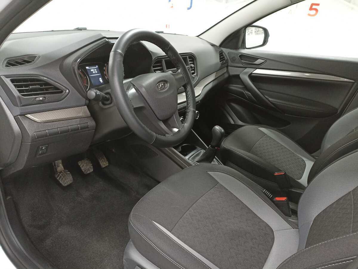 Lada (ВАЗ) Vesta с пробегом — 2024 год. Фото: #15