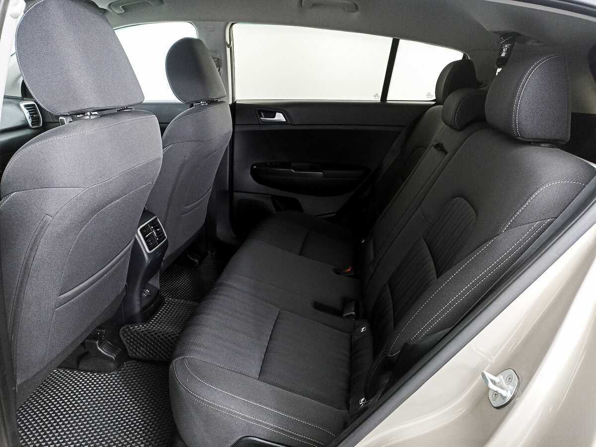 Kia Sportage с пробегом — 2018 год. Фото: #9