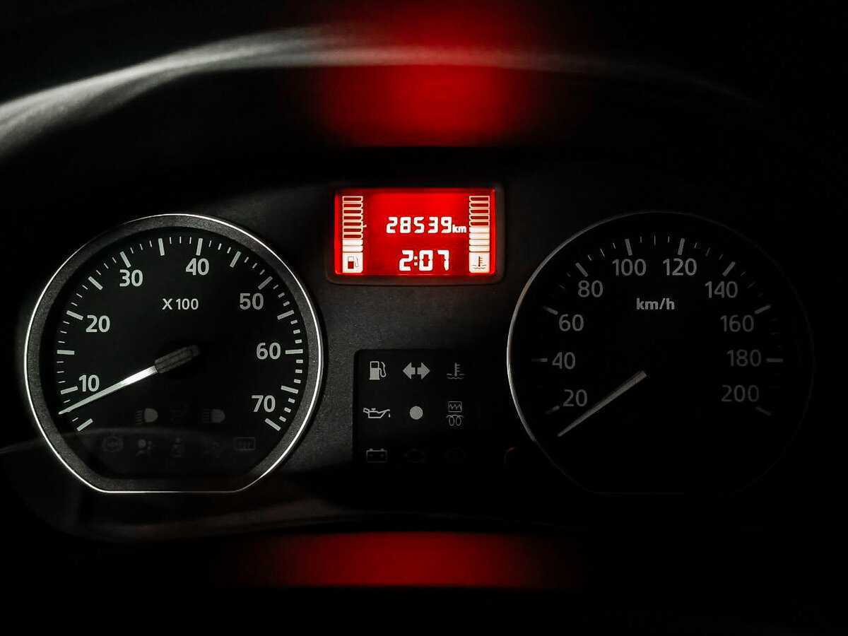 Nissan Almera с пробегом — 2016 год. Фото: #12