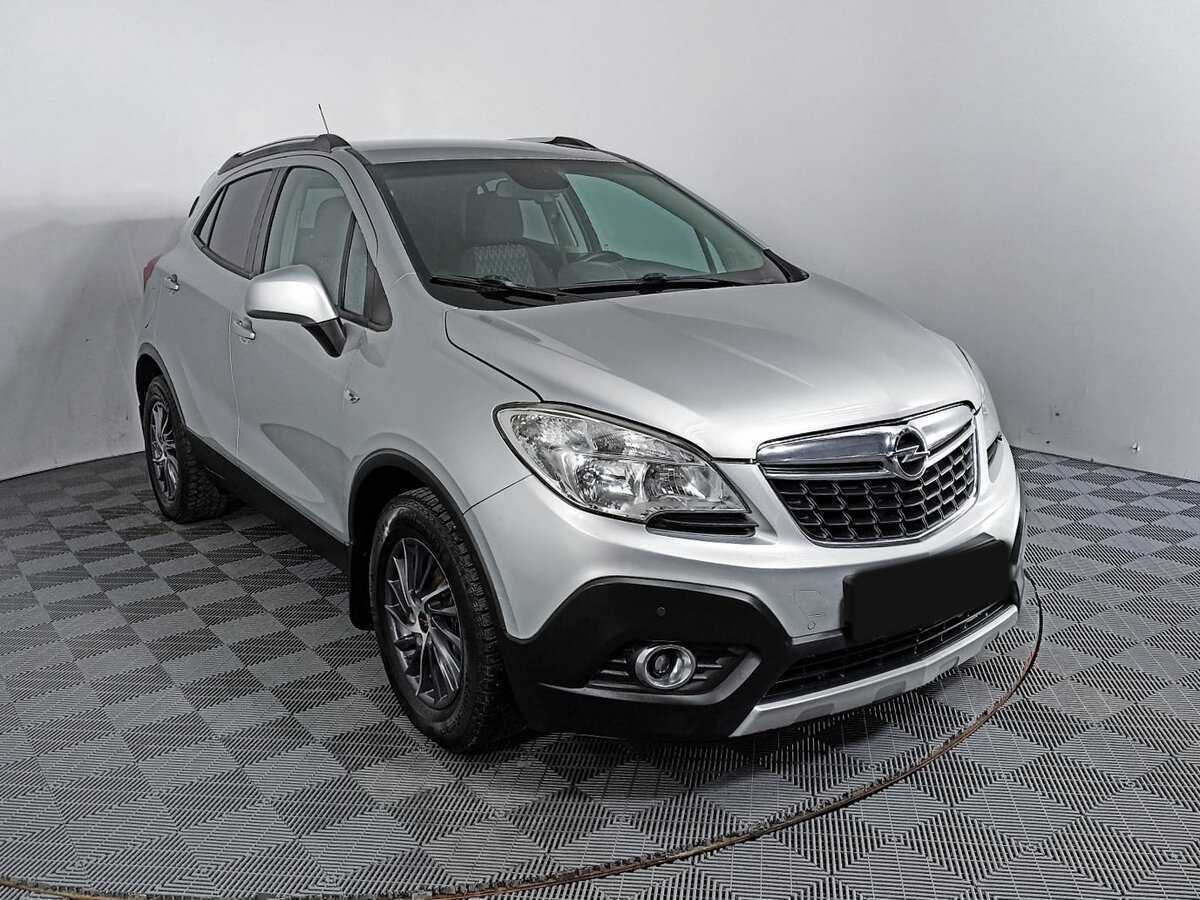 Opel Mokka с пробегом — 2014 год. Фото: #2