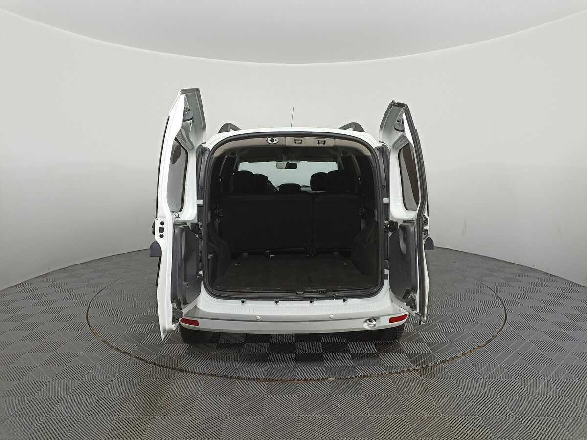 Lada (ВАЗ) Largus с пробегом — 2020 год. Фото: #9