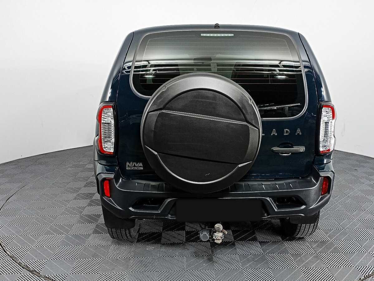 Lada (ВАЗ) Niva с пробегом — 2023 год. Фото: #5