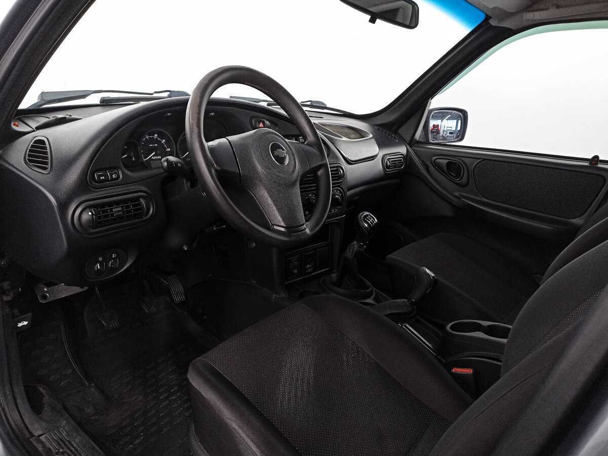 Chevrolet Niva с пробегом — 2017 год. Фото: #13
