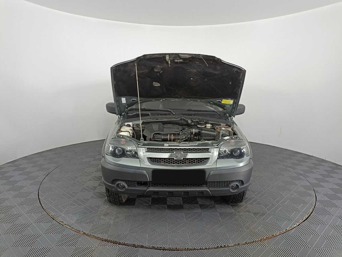 Chevrolet Niva с пробегом — 2014 год. Фото: #8