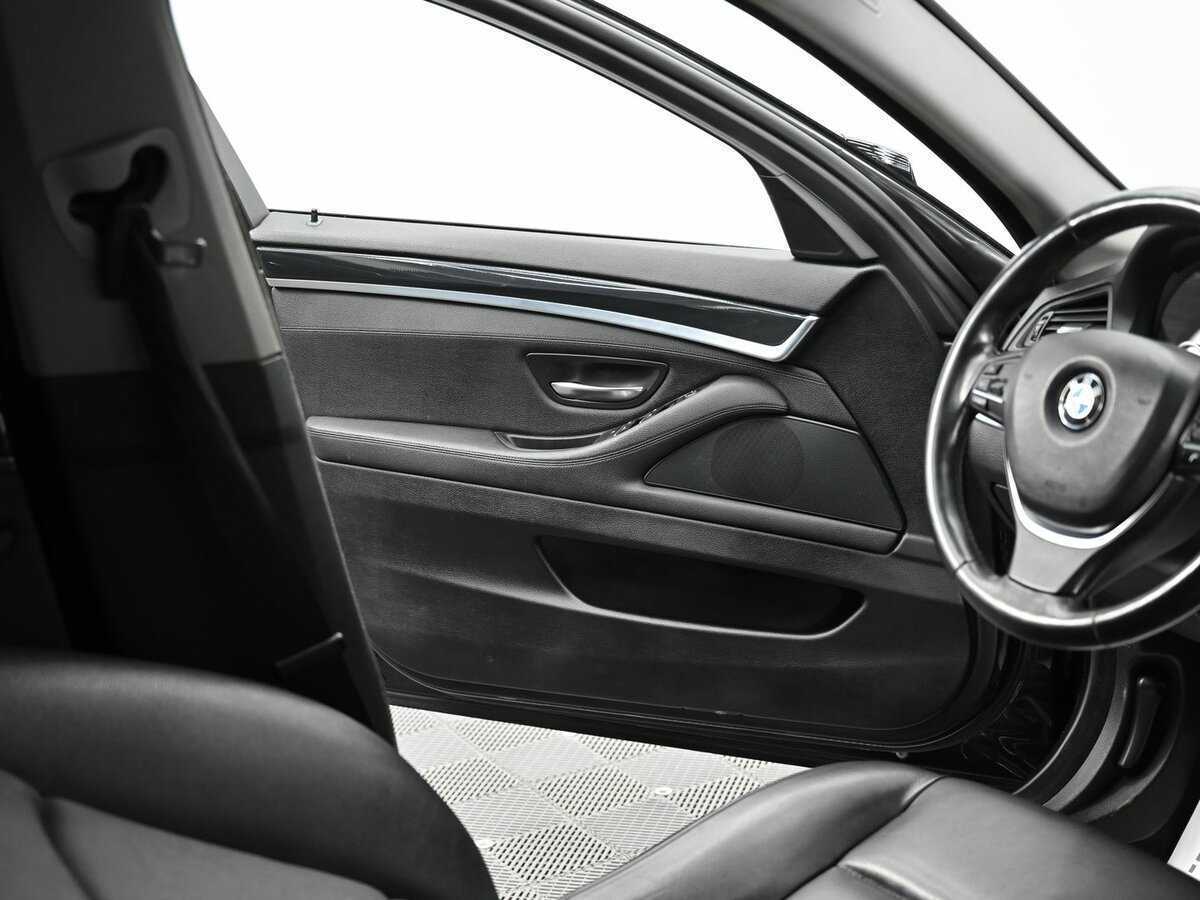 BMW 5 серии с пробегом — 2014 год. Фото: #6