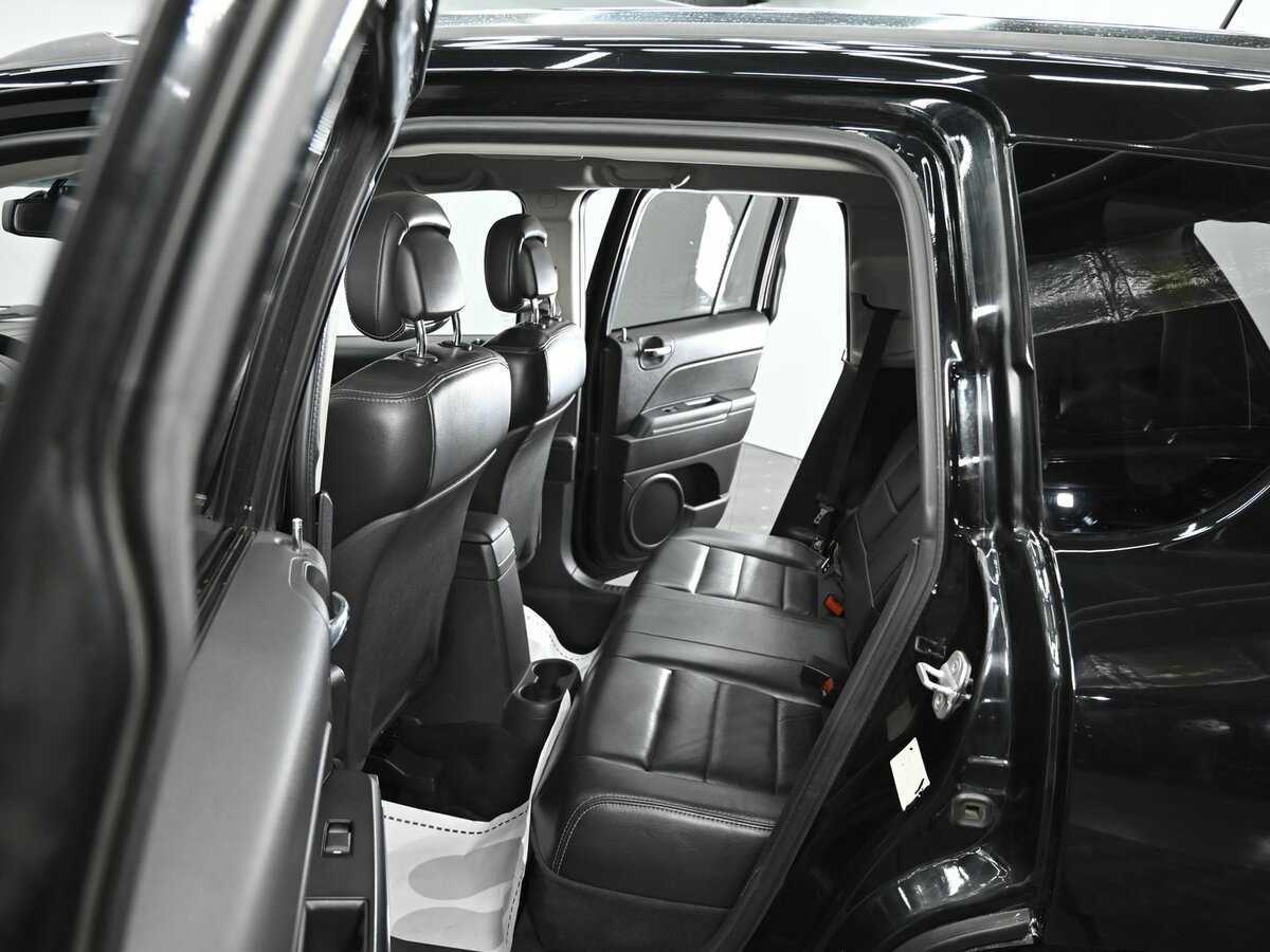 Jeep Compass с пробегом — 2012 год. Фото: #13