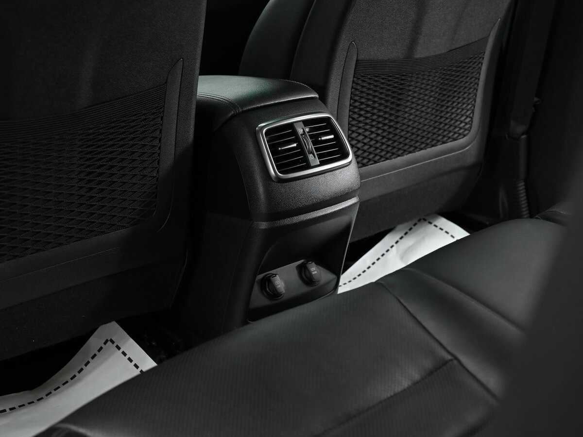 Kia Sorento с пробегом — 2017 год. Фото: #15