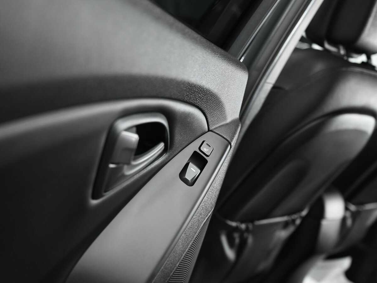 Hyundai ix35 с пробегом — 2013 год. Фото: #14