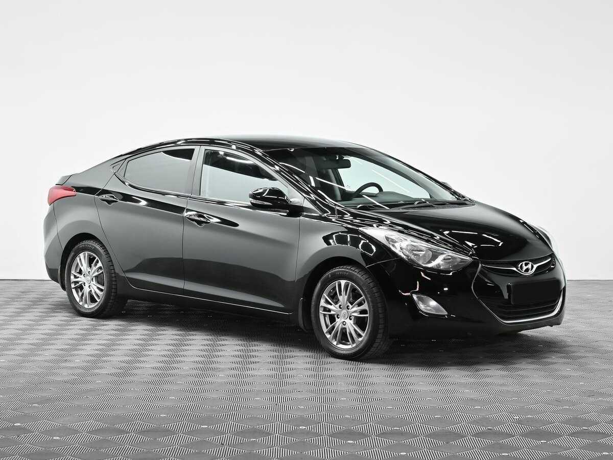 Hyundai Elantra с пробегом — 2012 год. Фото: #1