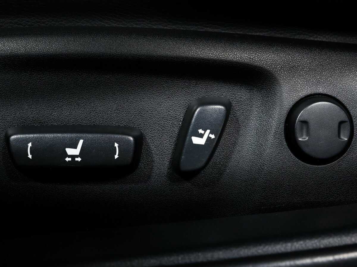 Toyota Camry с пробегом — 2013 год. Фото: #12