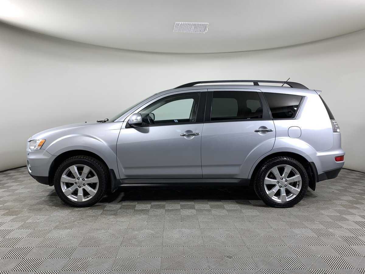Mitsubishi Outlander с пробегом — 2012 год. Фото: #7