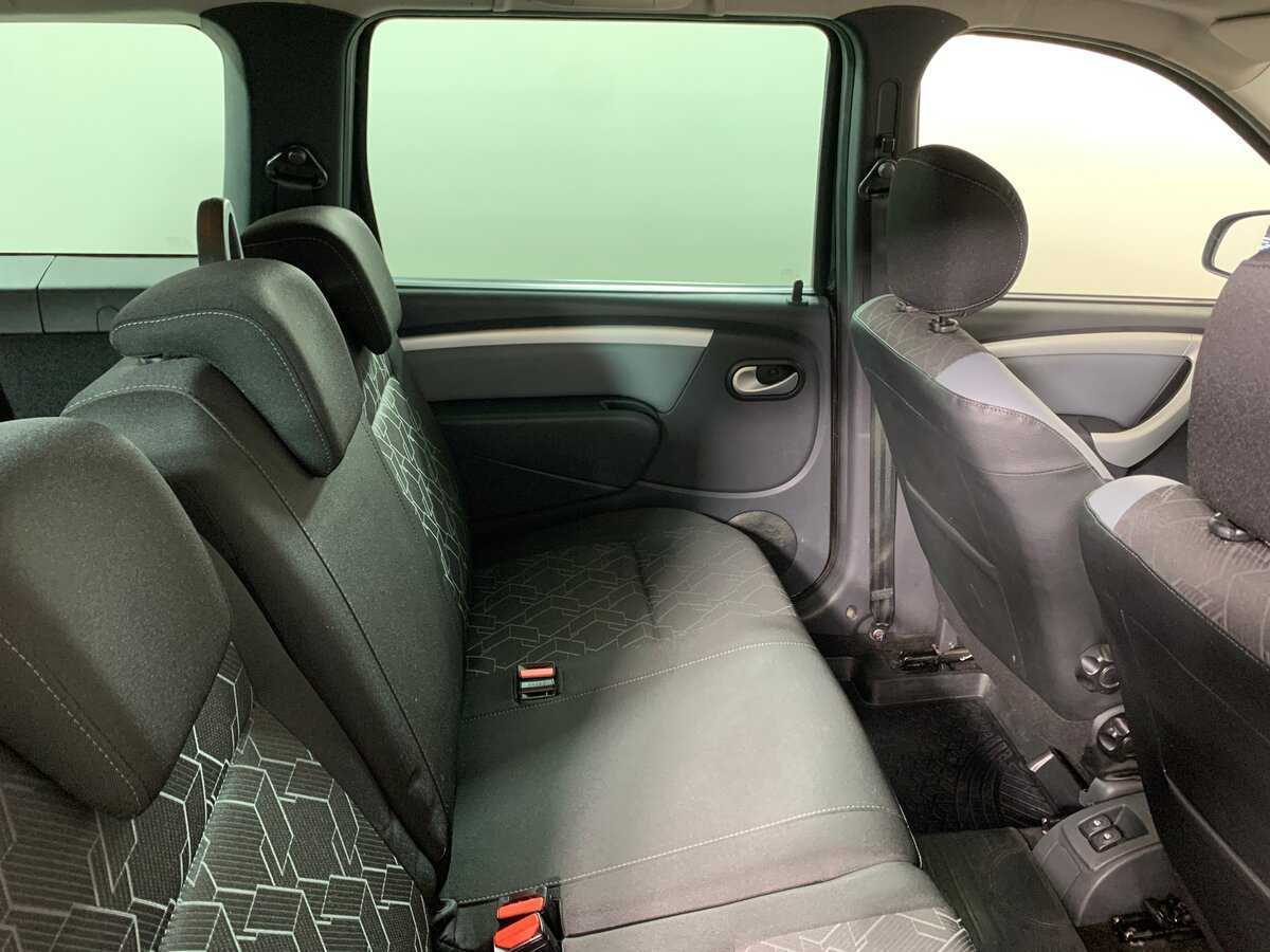 Lada (ВАЗ) Largus с пробегом — 2020 год. Фото: #17