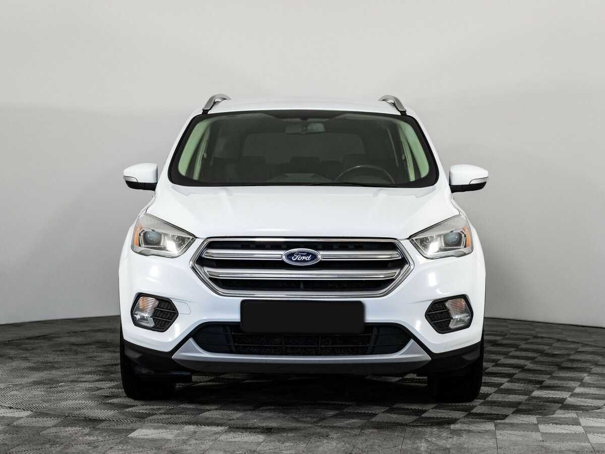 Ford Kuga с пробегом — 2017 год. Фото: #1