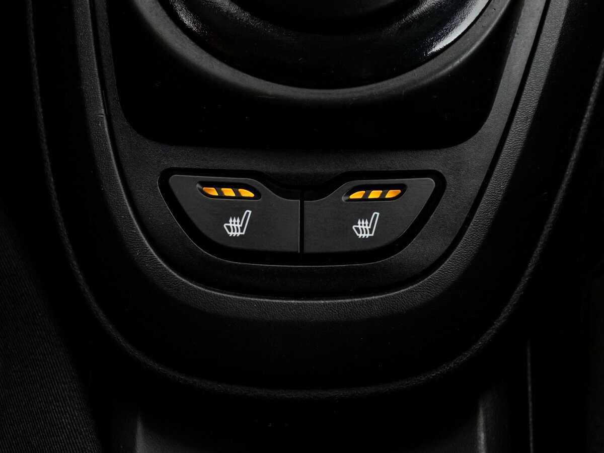 Lada (ВАЗ) Vesta с пробегом — 2019 год. Фото: #17