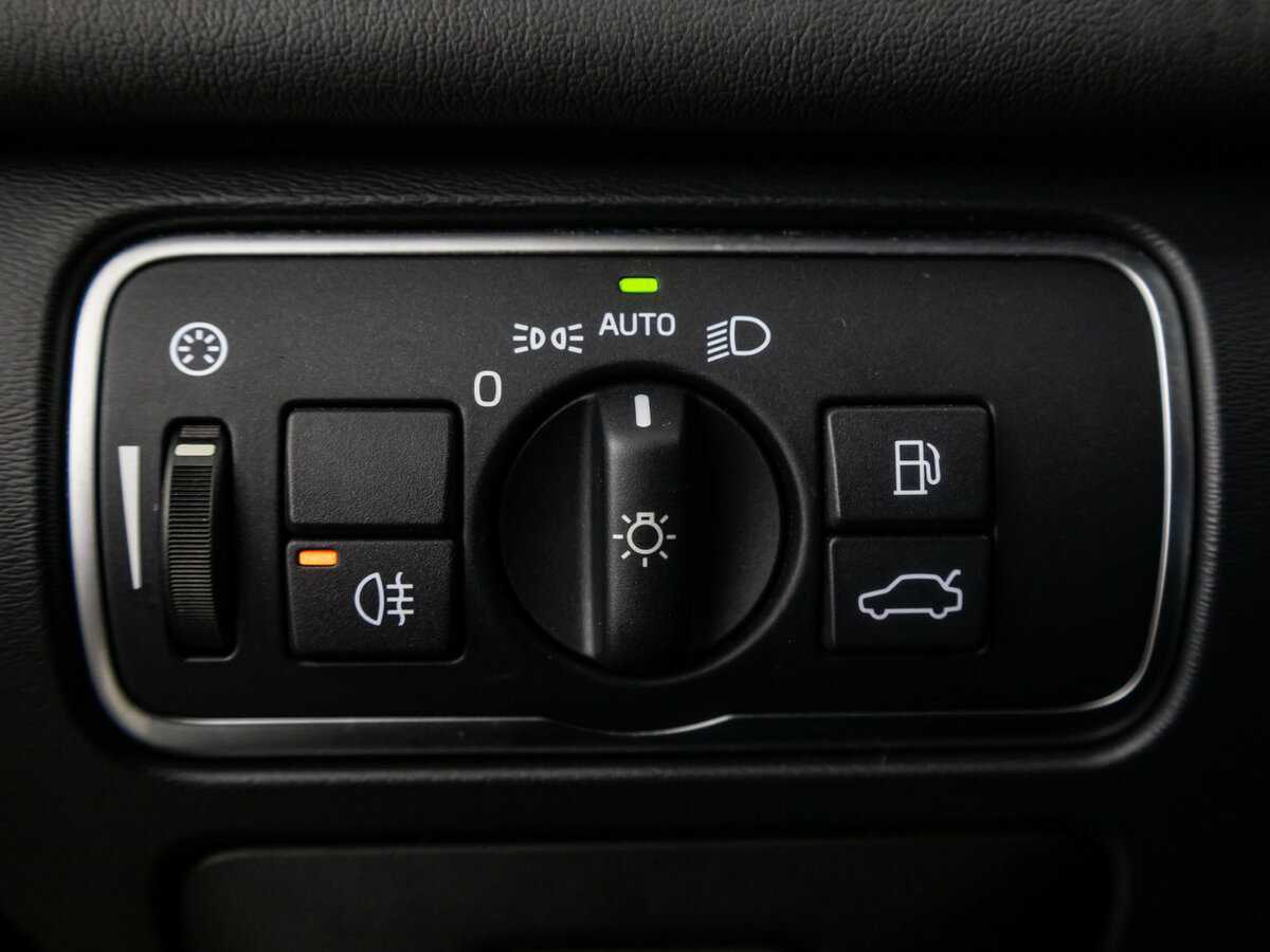 Volvo XC60 с пробегом — 2014 год. Фото: #20