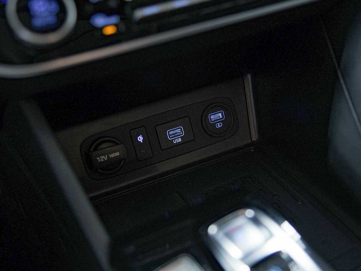 Hyundai Sonata с пробегом — 2020 год. Фото: #11