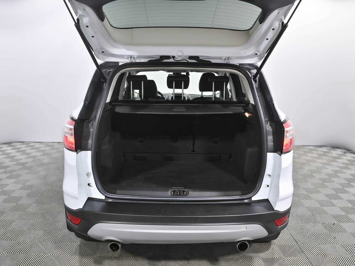 Ford Kuga с пробегом — 2018 год. Фото: #17