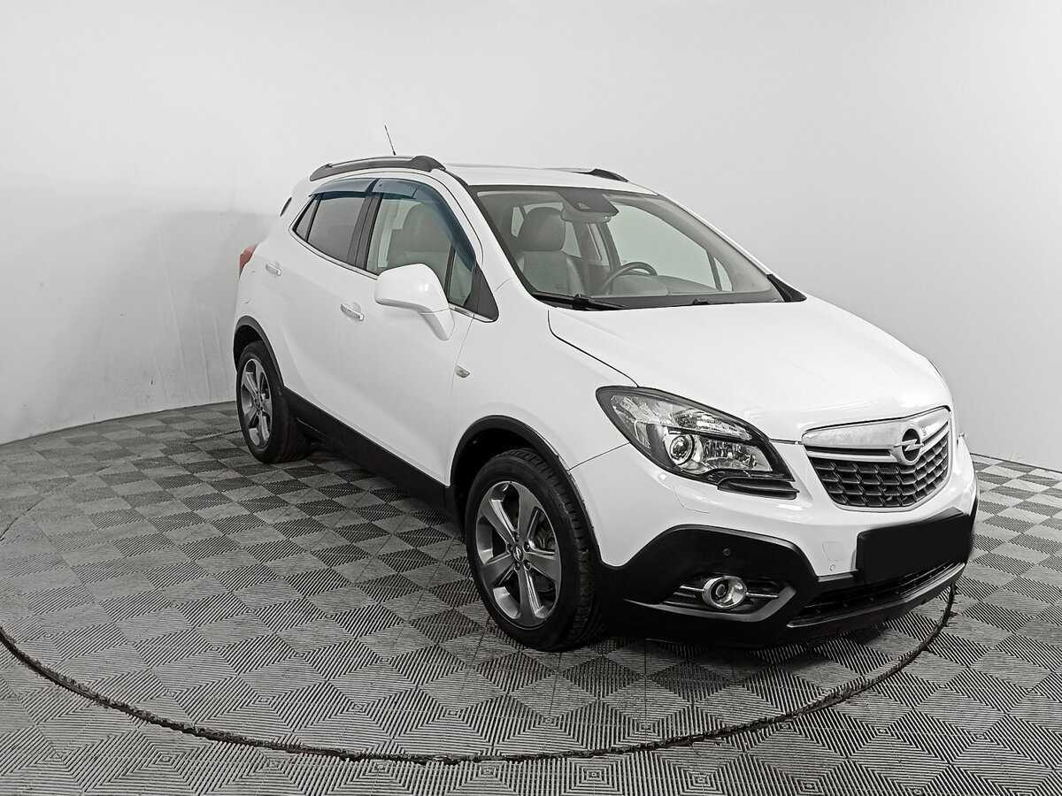 Opel Mokka с пробегом — 2012 год. Фото: #2