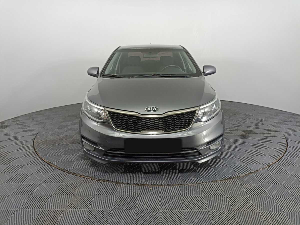 Kia Rio с пробегом — 2016 год. Фото: #1