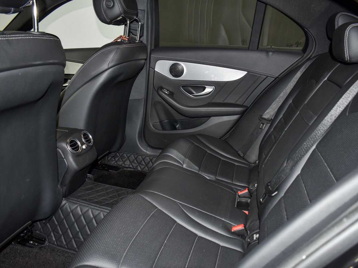 Mercedes-Benz C-Класс с пробегом — 2015 год. Фото: #15