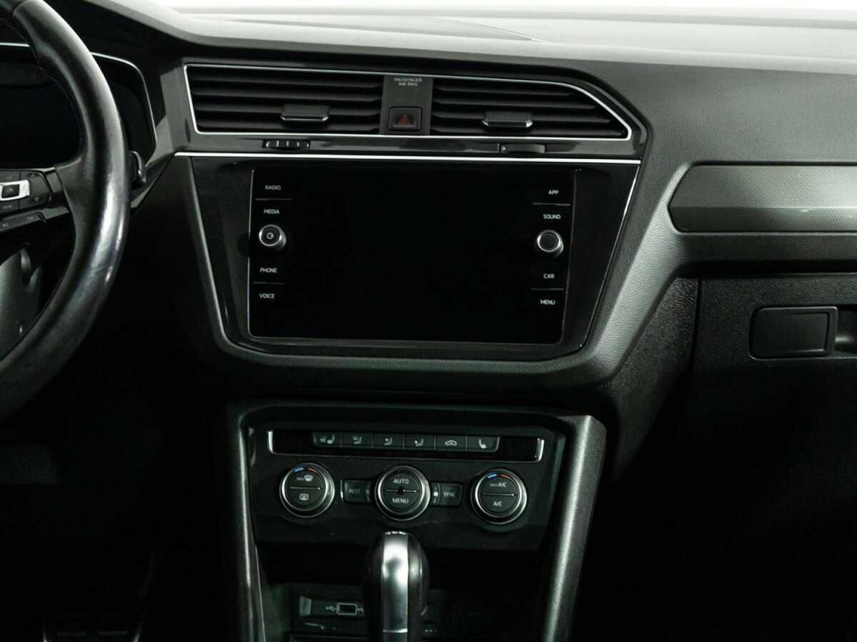 Volkswagen Tiguan с пробегом — 2018 год. Фото: #13