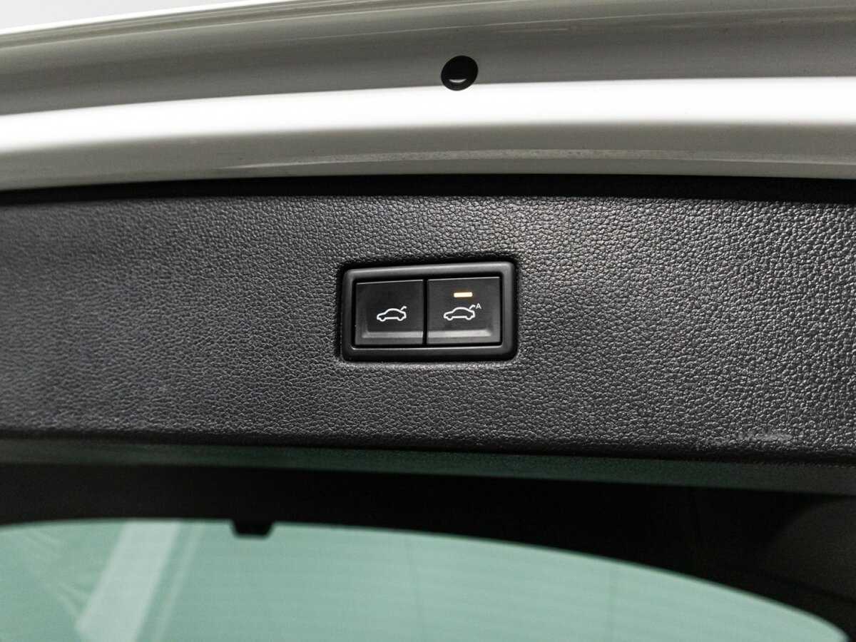 Volkswagen Tiguan с пробегом — 2018 год. Фото: #14