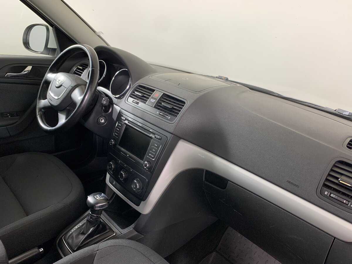 Skoda Yeti с пробегом — 2012 год. Фото: #13