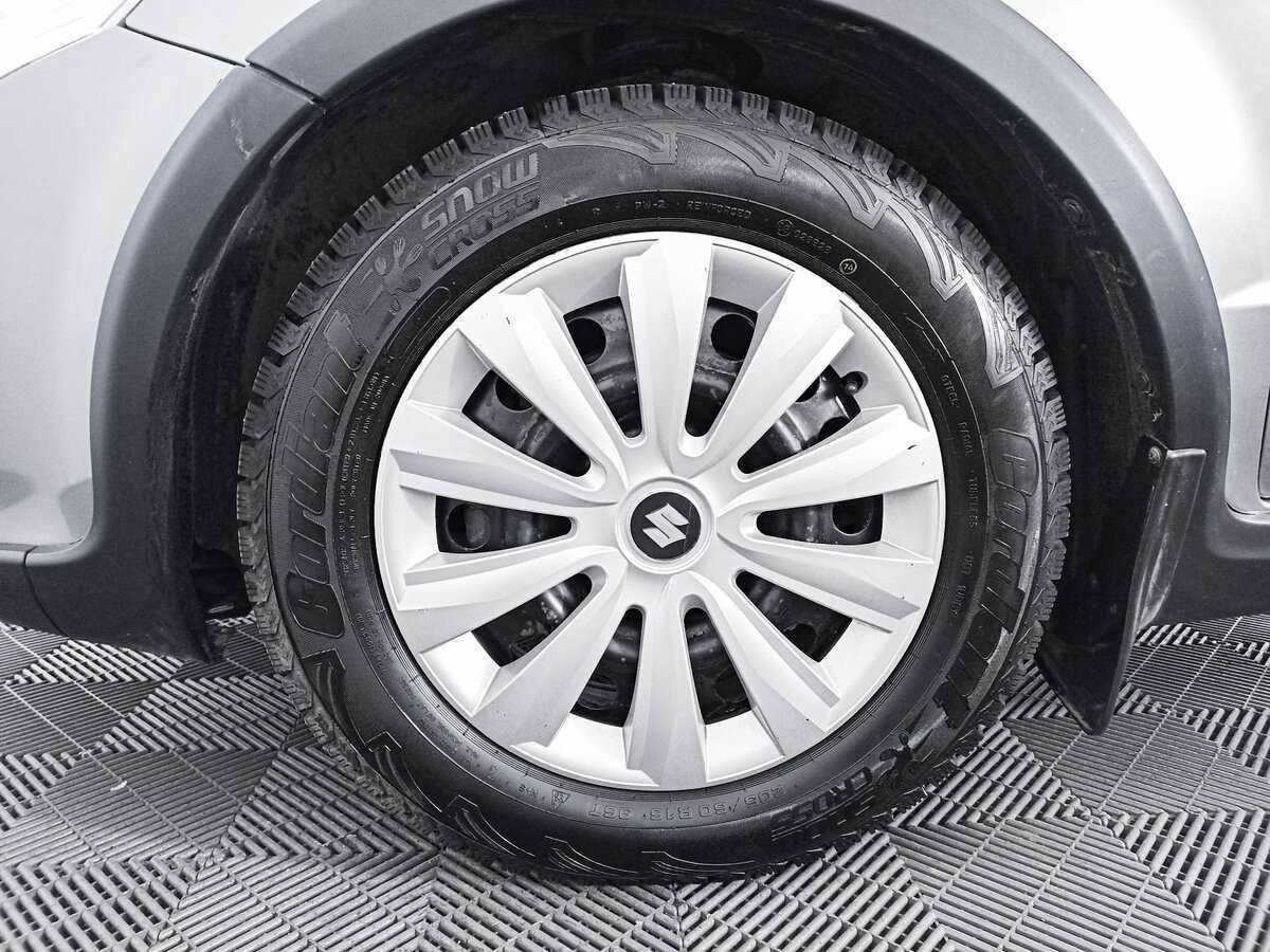 Suzuki SX4 с пробегом — 2012 год. Фото: #17