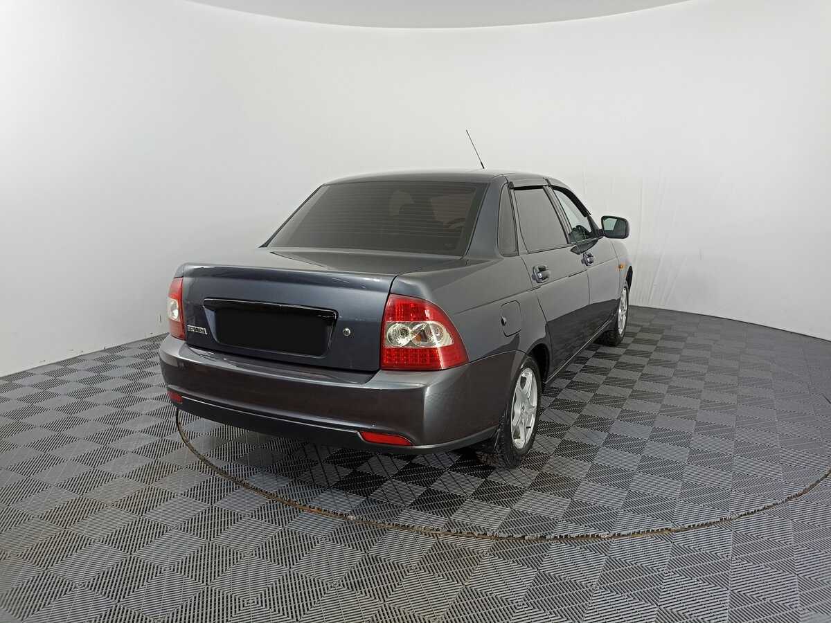 Lada (ВАЗ) Priora с пробегом — 2018 год. Фото: #4