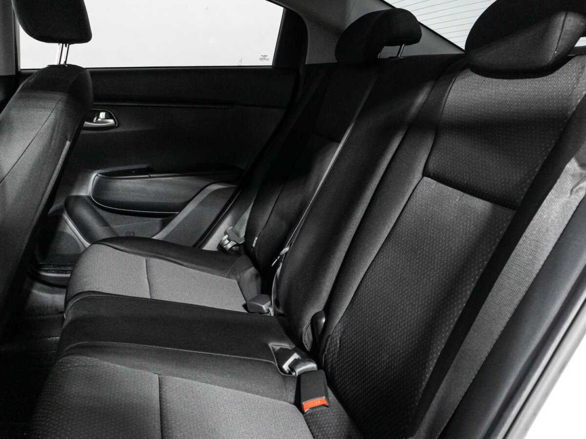 Kia Rio с пробегом — 2021 год. Фото: #9