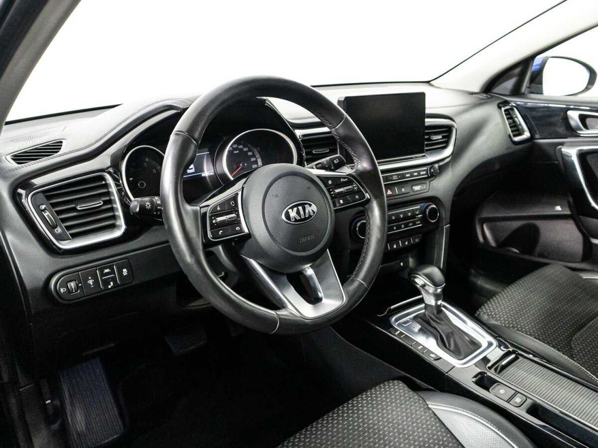 Kia Ceed с пробегом — 2019 год. Фото: #7