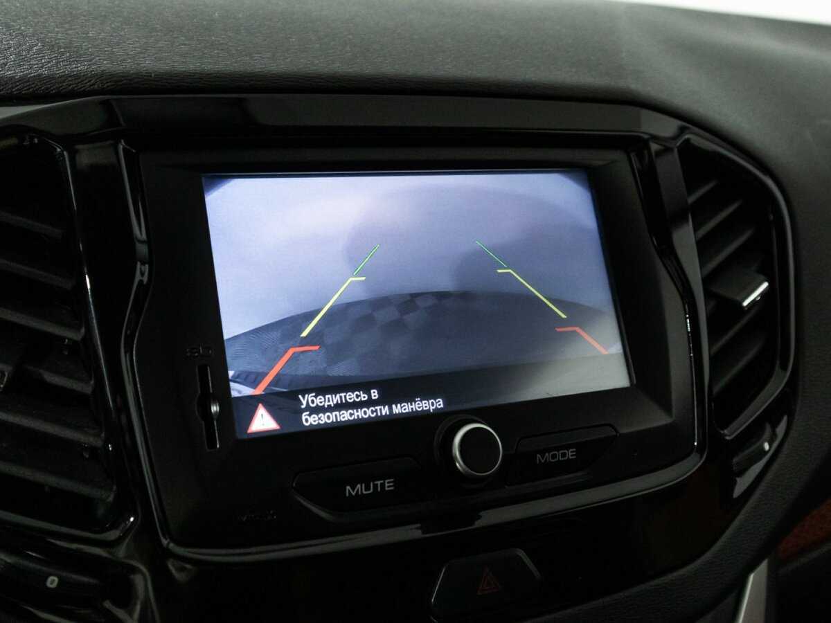 Lada (ВАЗ) Vesta с пробегом — 2018 год. Фото: #14