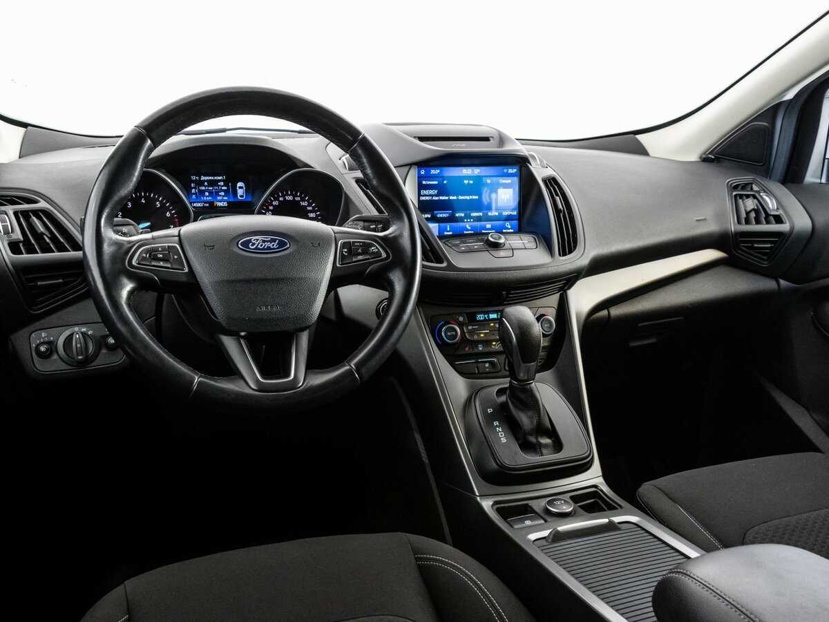 Ford Kuga с пробегом — 2018 год. Фото: #8