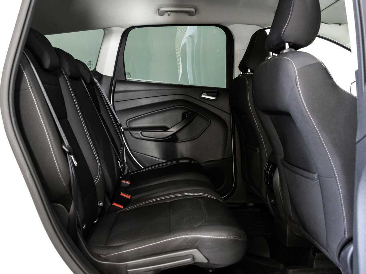 Ford Kuga с пробегом — 2018 год. Фото: #14