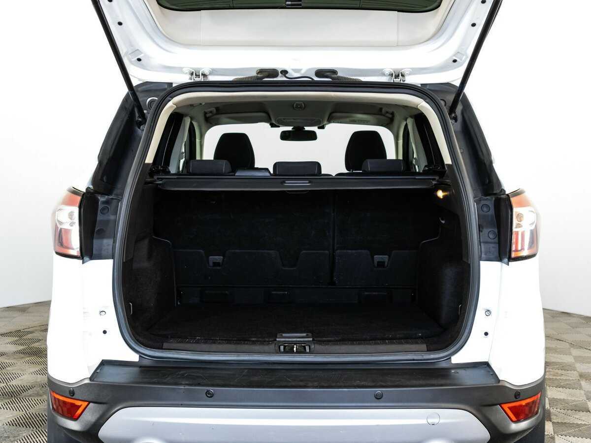 Ford Kuga с пробегом — 2018 год. Фото: #16