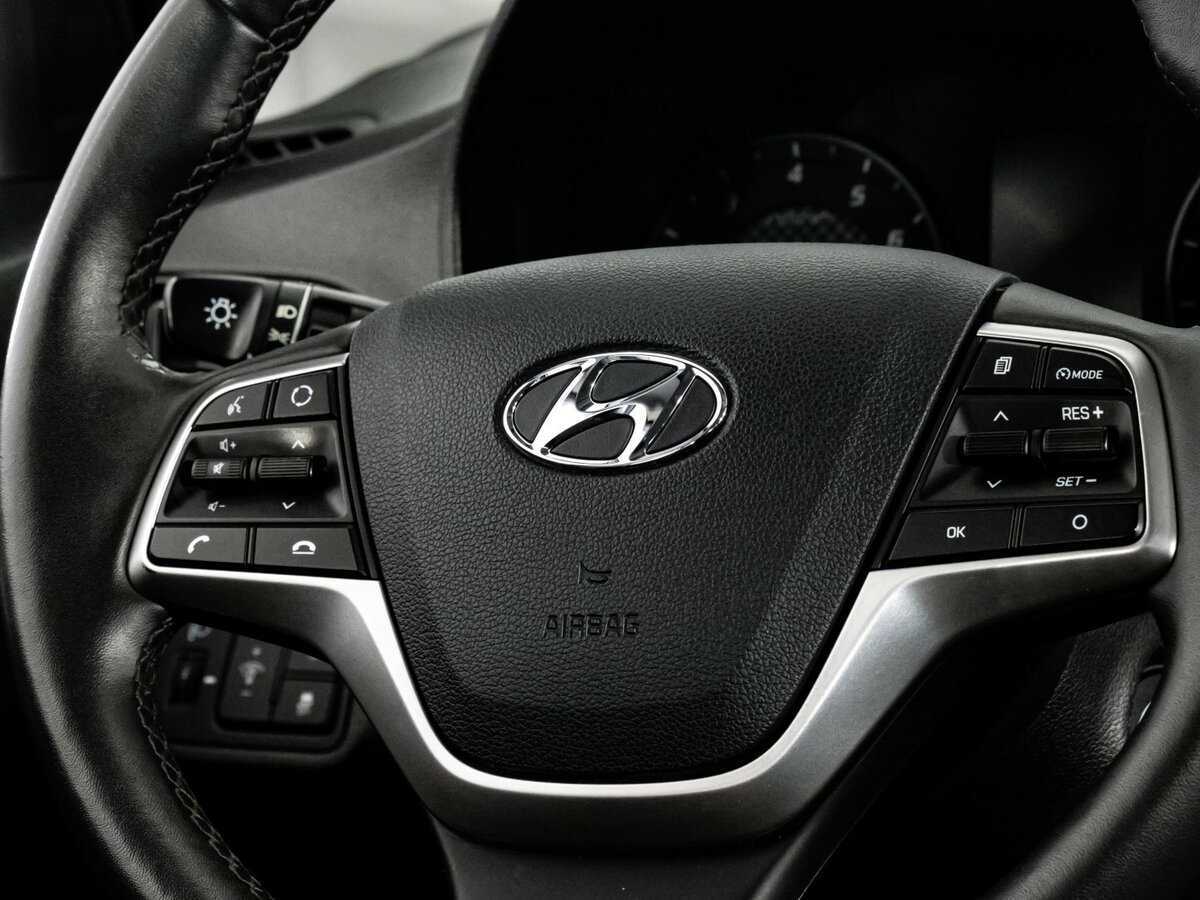 Hyundai Solaris с пробегом — 2021 год. Фото: #10