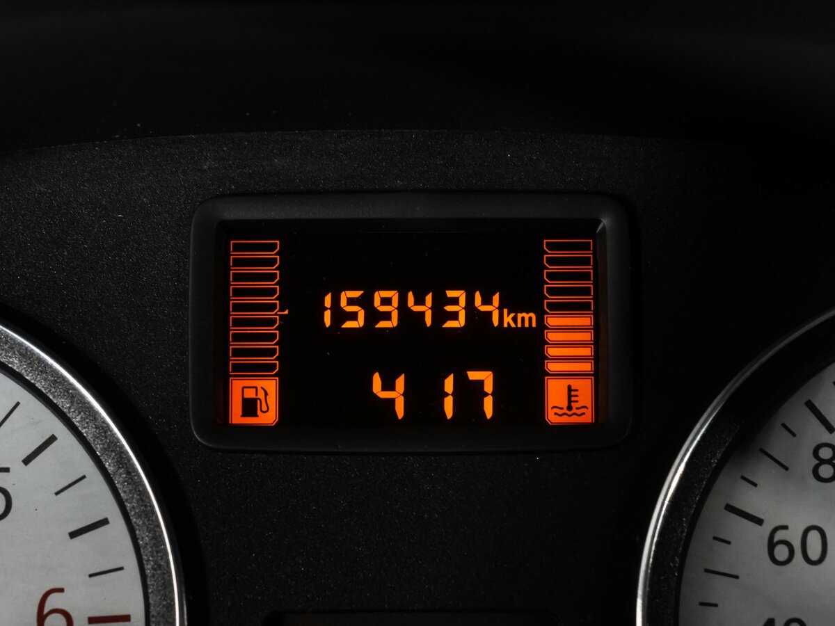 Renault Sandero с пробегом — 2014 год. Фото: #13