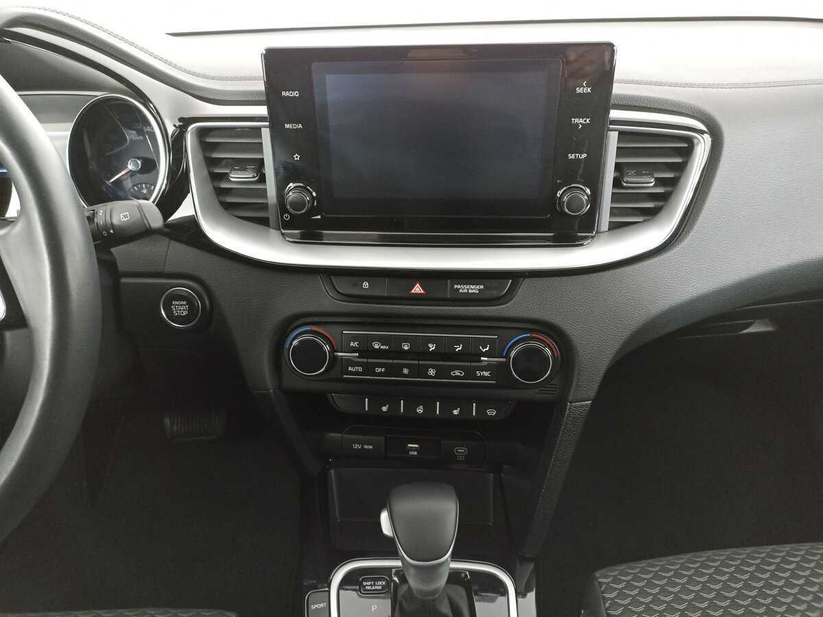 Kia Ceed с пробегом — 2022 год. Фото: #14