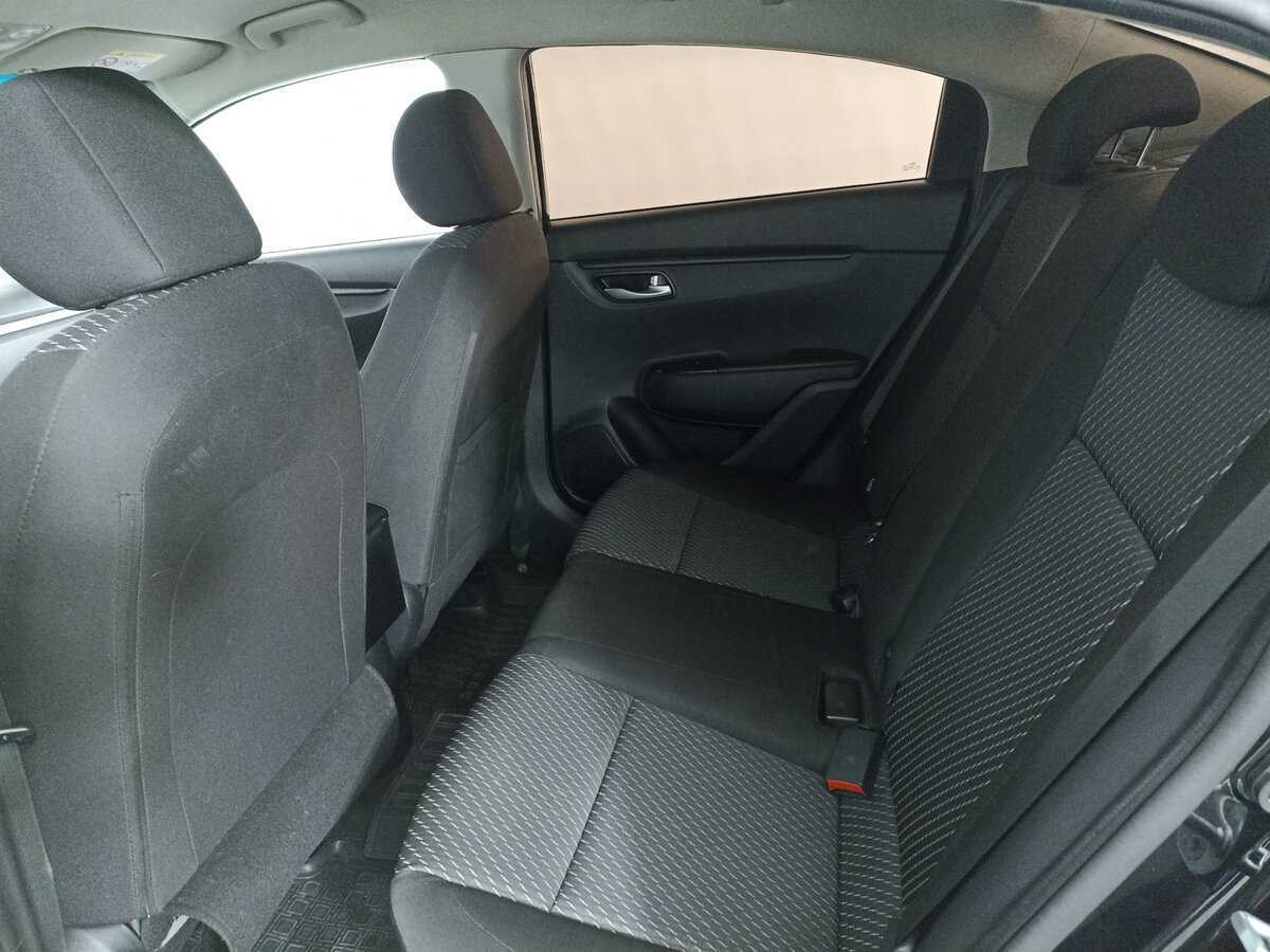 Kia Rio с пробегом — 2017 год. Фото: #11