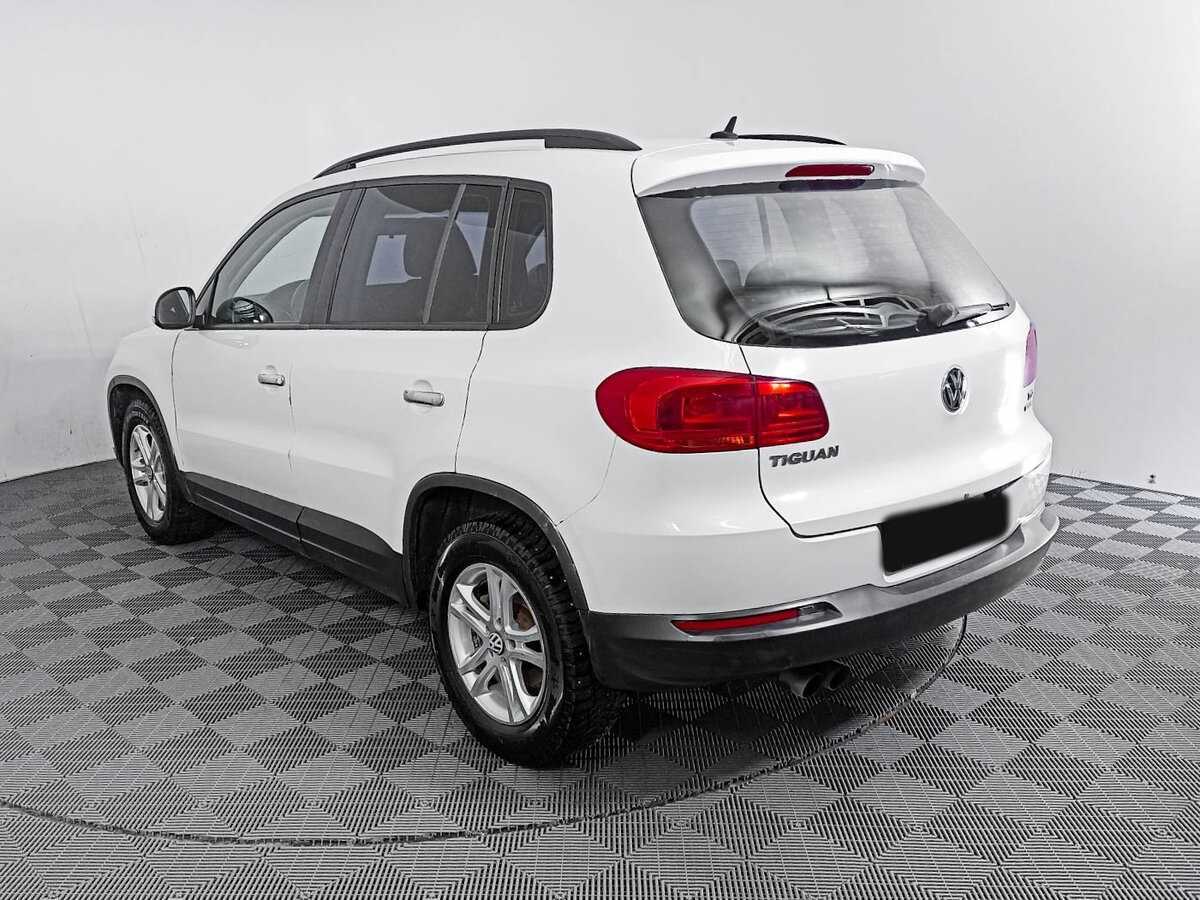 Volkswagen Tiguan с пробегом — 2013 год. Фото: #6