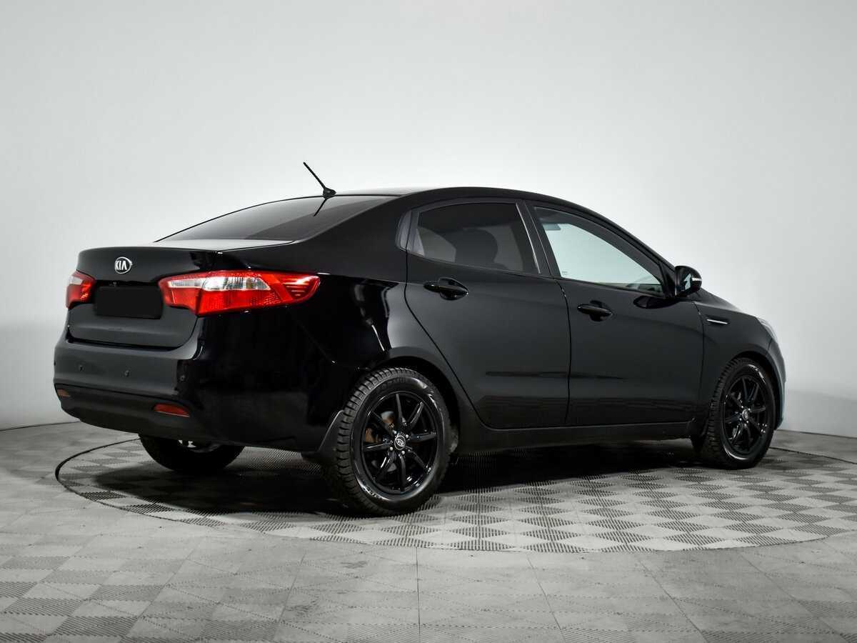 Kia Rio с пробегом — 2013 год. Фото: #4