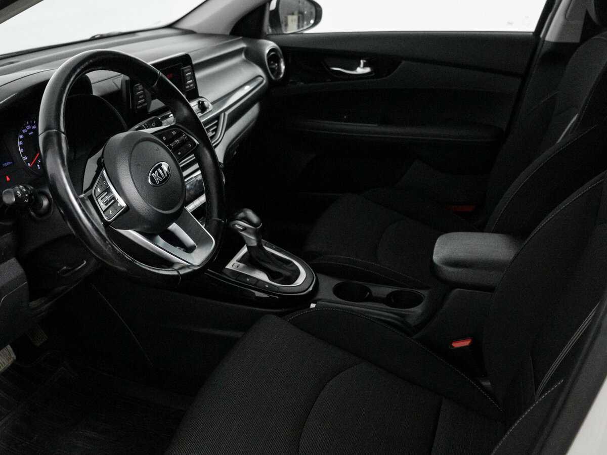 Kia Cerato с пробегом — 2019 год. Фото: #8