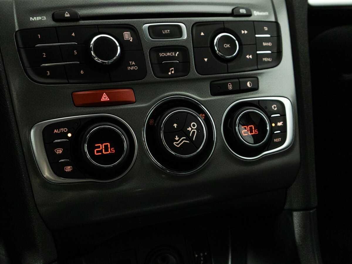 Citroen C4 с пробегом — 2016 год. Фото: #14