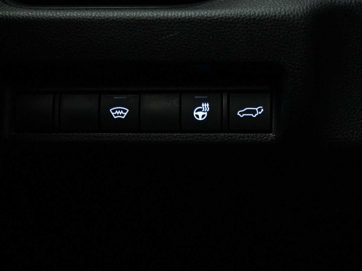 Toyota RAV4 с пробегом — 2019 год. Фото: #17