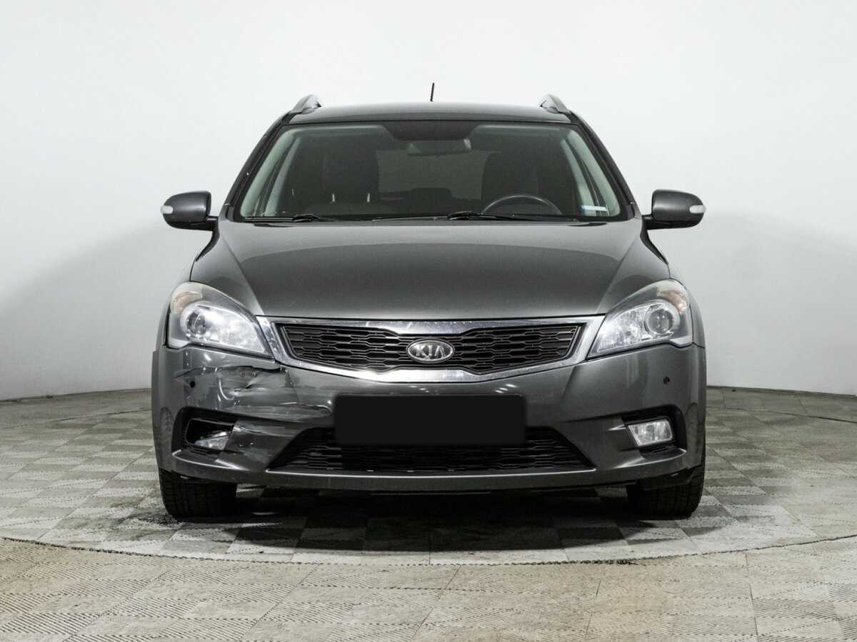 Kia Ceed с пробегом — 2012 год. Фото: #1